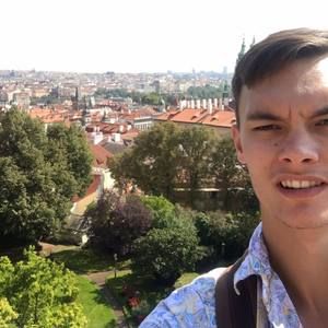 Meet your Posher, Max